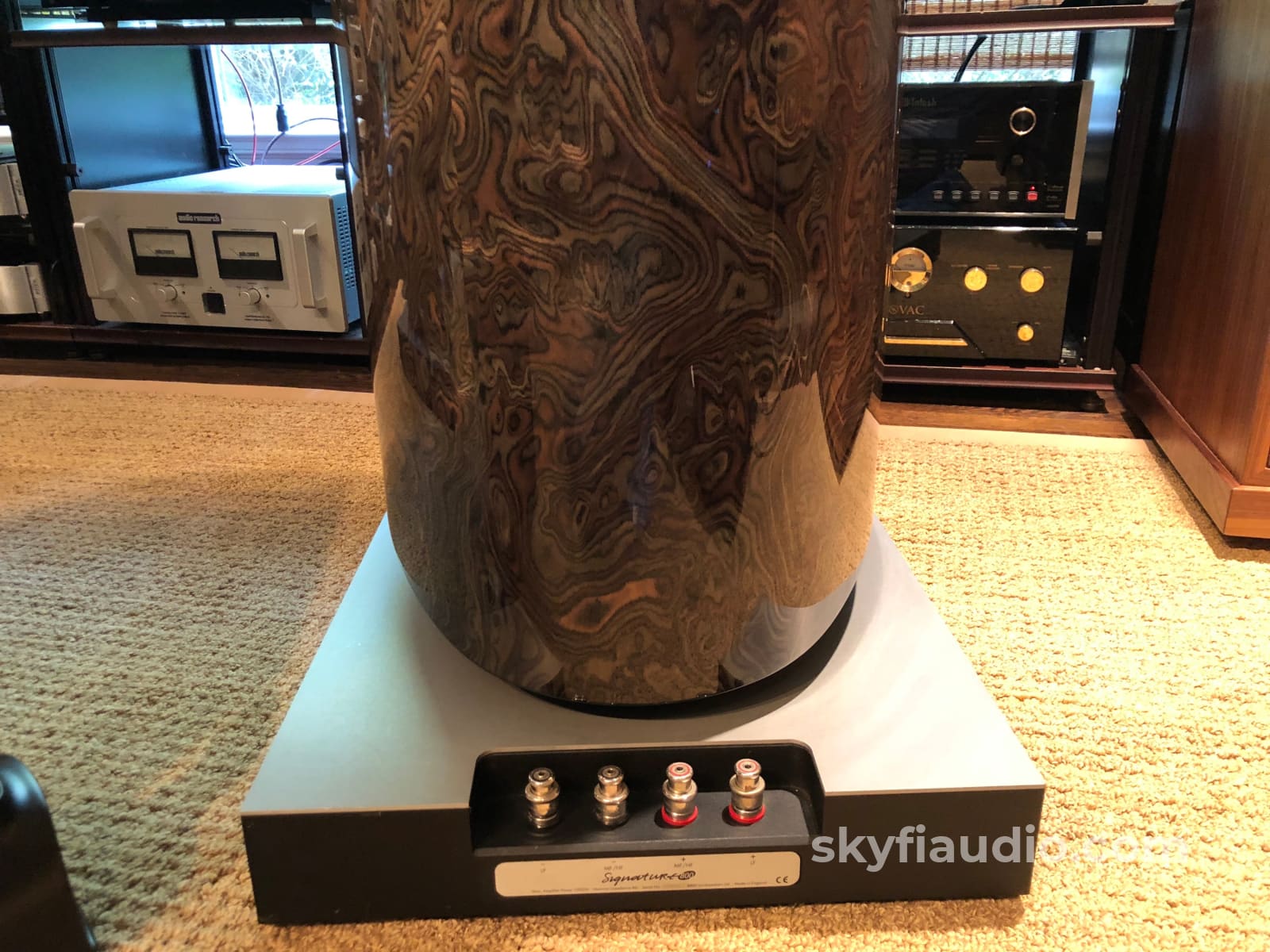 B&W (Bowers And Wilkins) Signature 800 Speakers - Super Rare Limited Edition