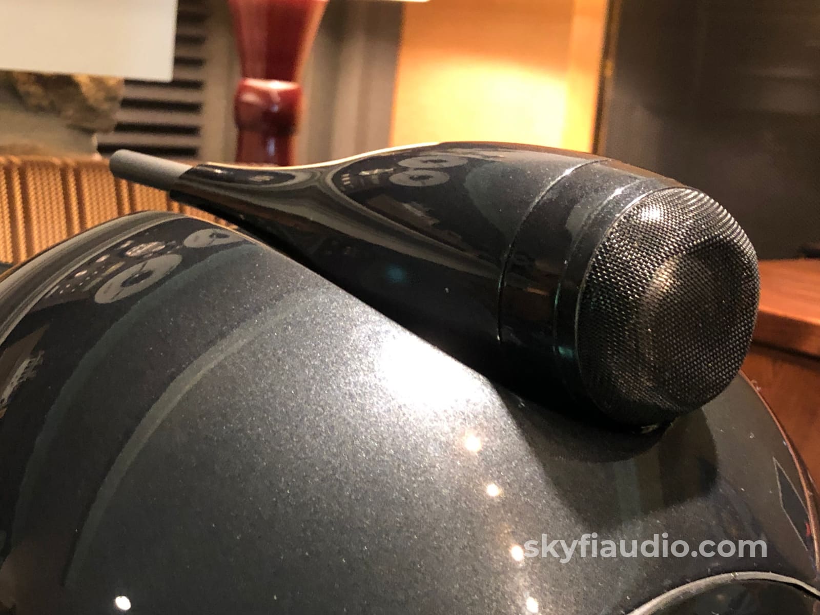 B&W (Bowers And Wilkins) Signature 800 Speakers - Super Rare Limited Edition