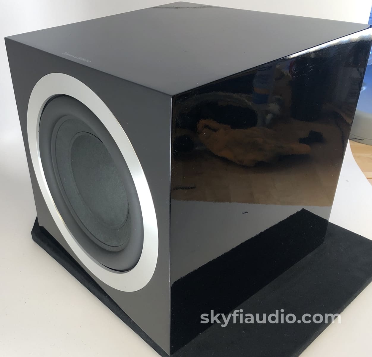 B&W (Bowers & Wilkins) Asw10 Cm S2 Subwoofer (S2 Is The Later Version) - In Gloss Black Speakers