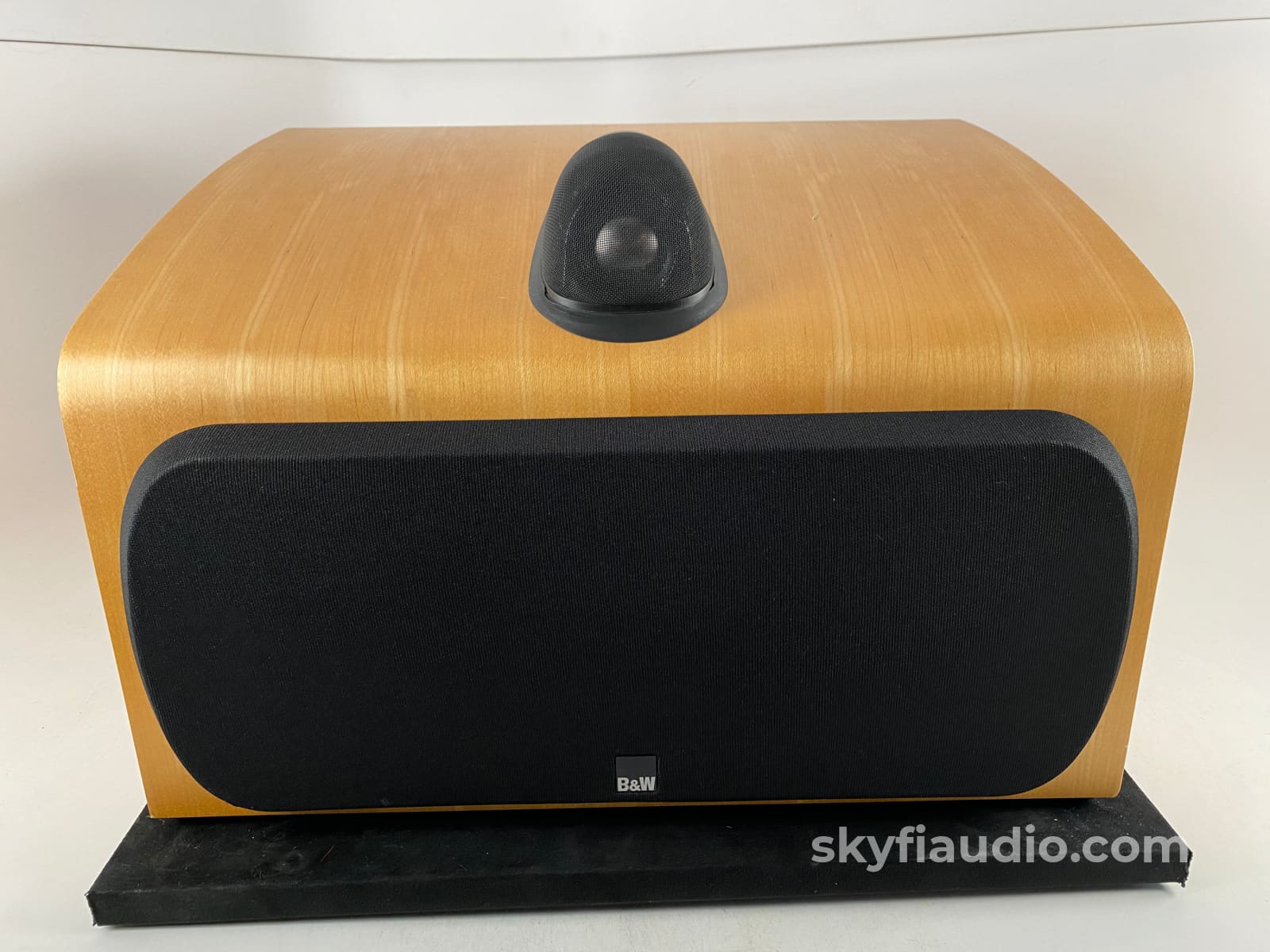 B&W (Bowers & Wilkins) Htm7 Center Channel Speaker Speakers