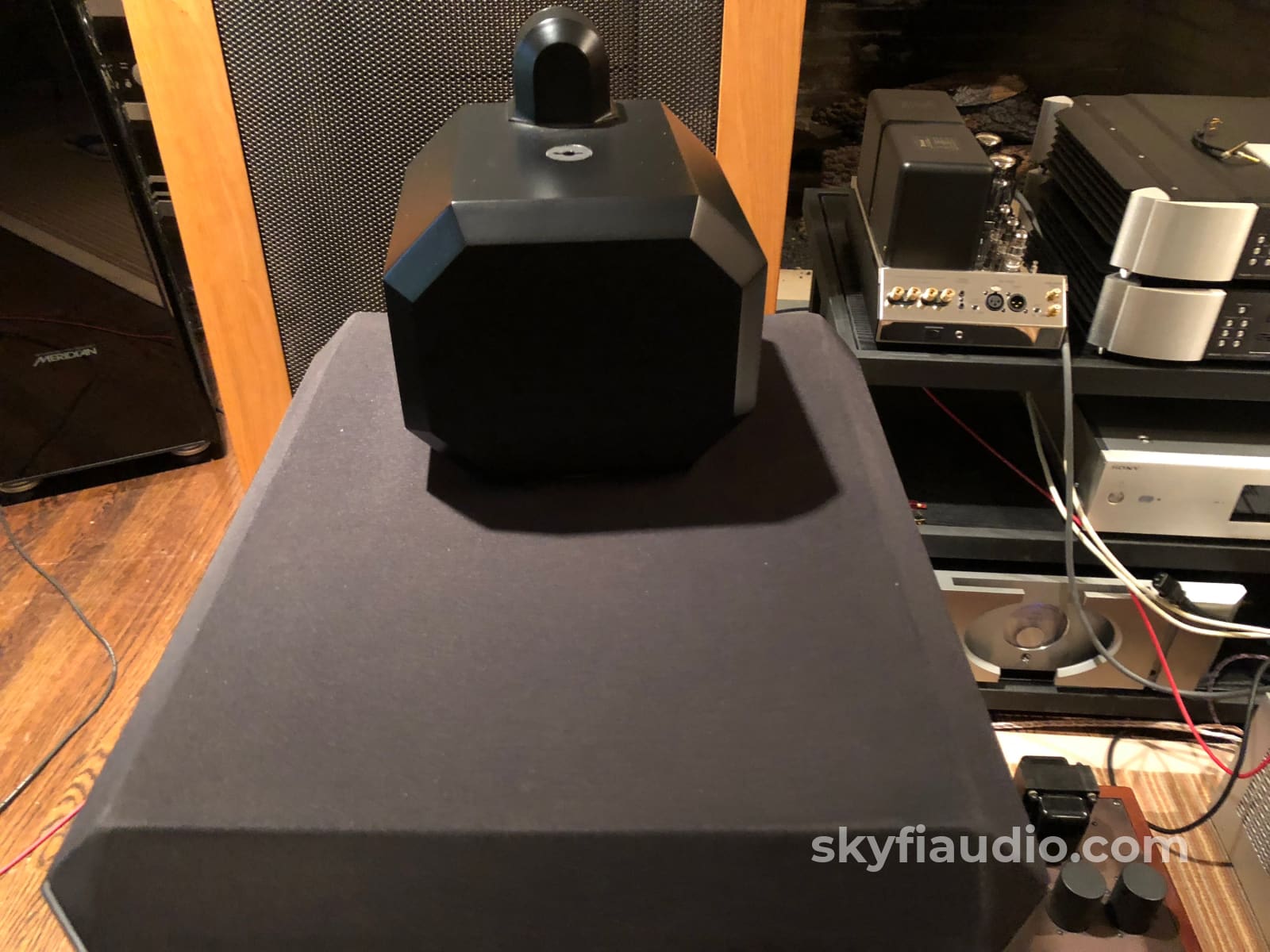 B&W (Bowers & Wilkins) Matrix 801 Anniversary Edition Speakers