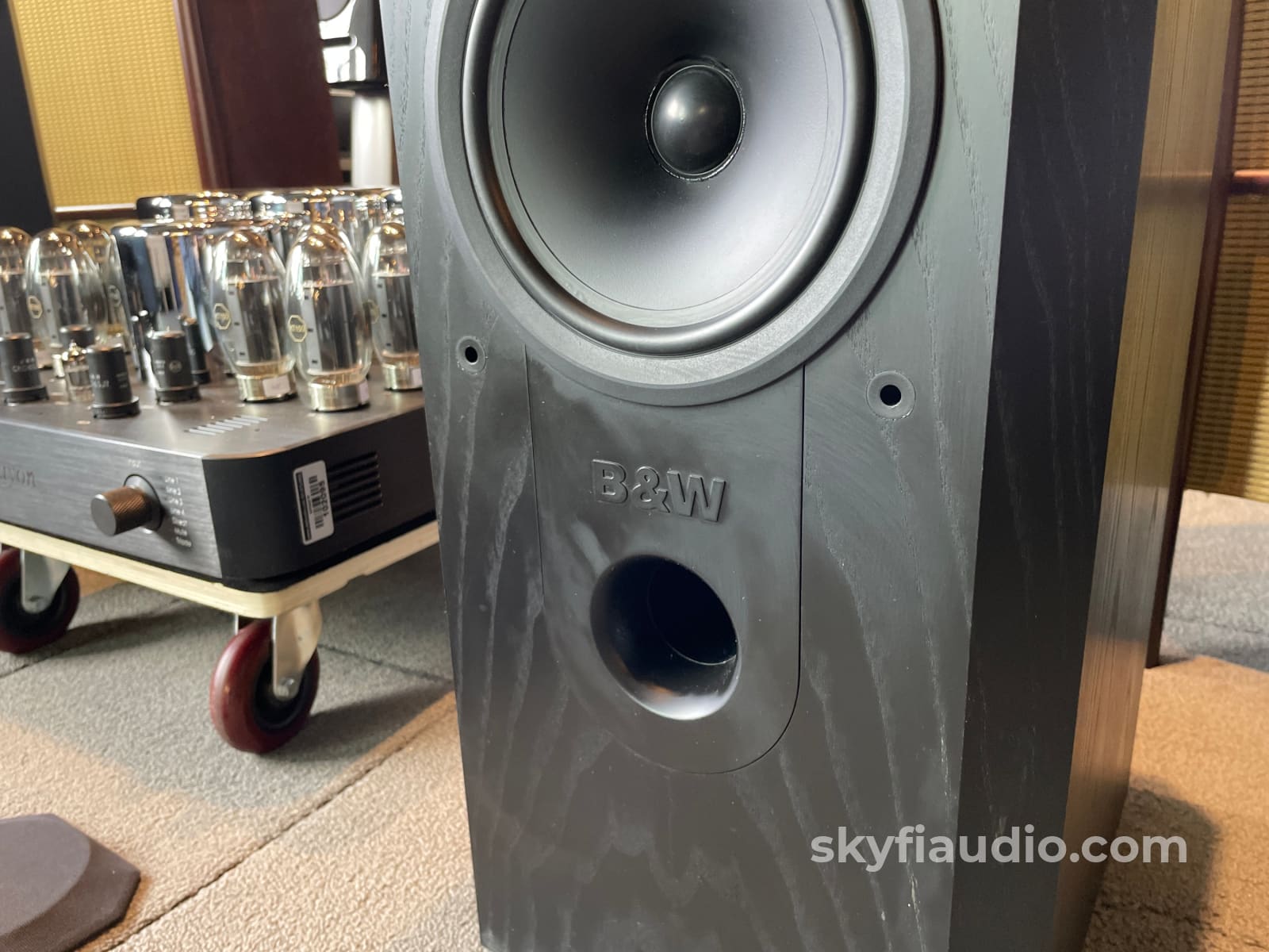 B&W (Bowers & Wilkins) Matrix 802 Series 3 Speakers - Survivors