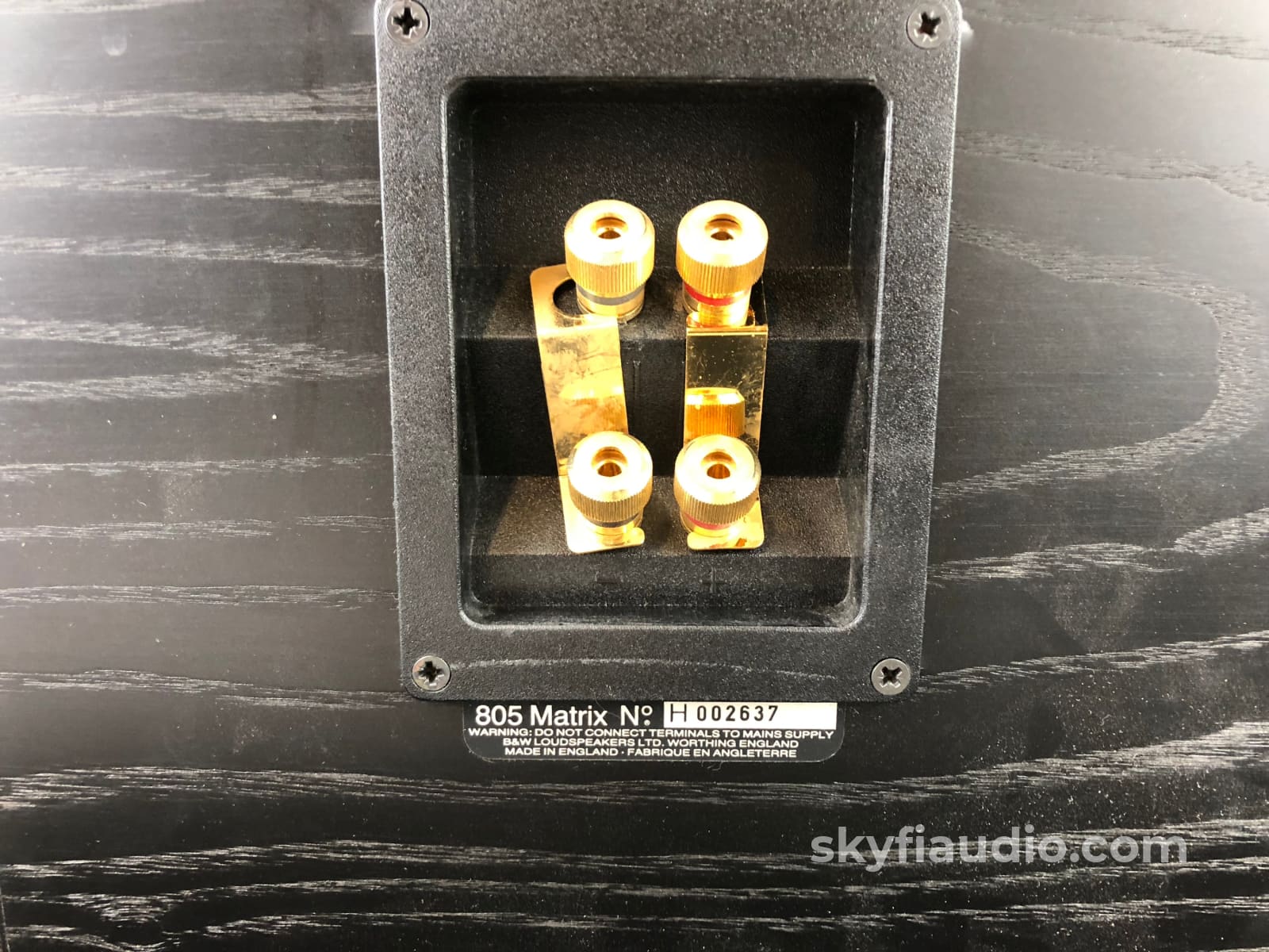 B&W (Bowers & Wilkins) Matrix 805 Vintage Speakers