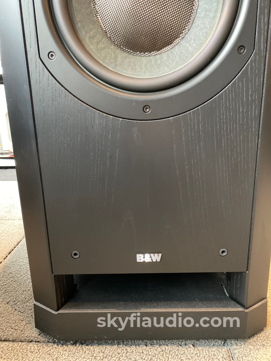 B&W (Bowers & Wilkins) Nautilus 802 Speakers In Black - Minty