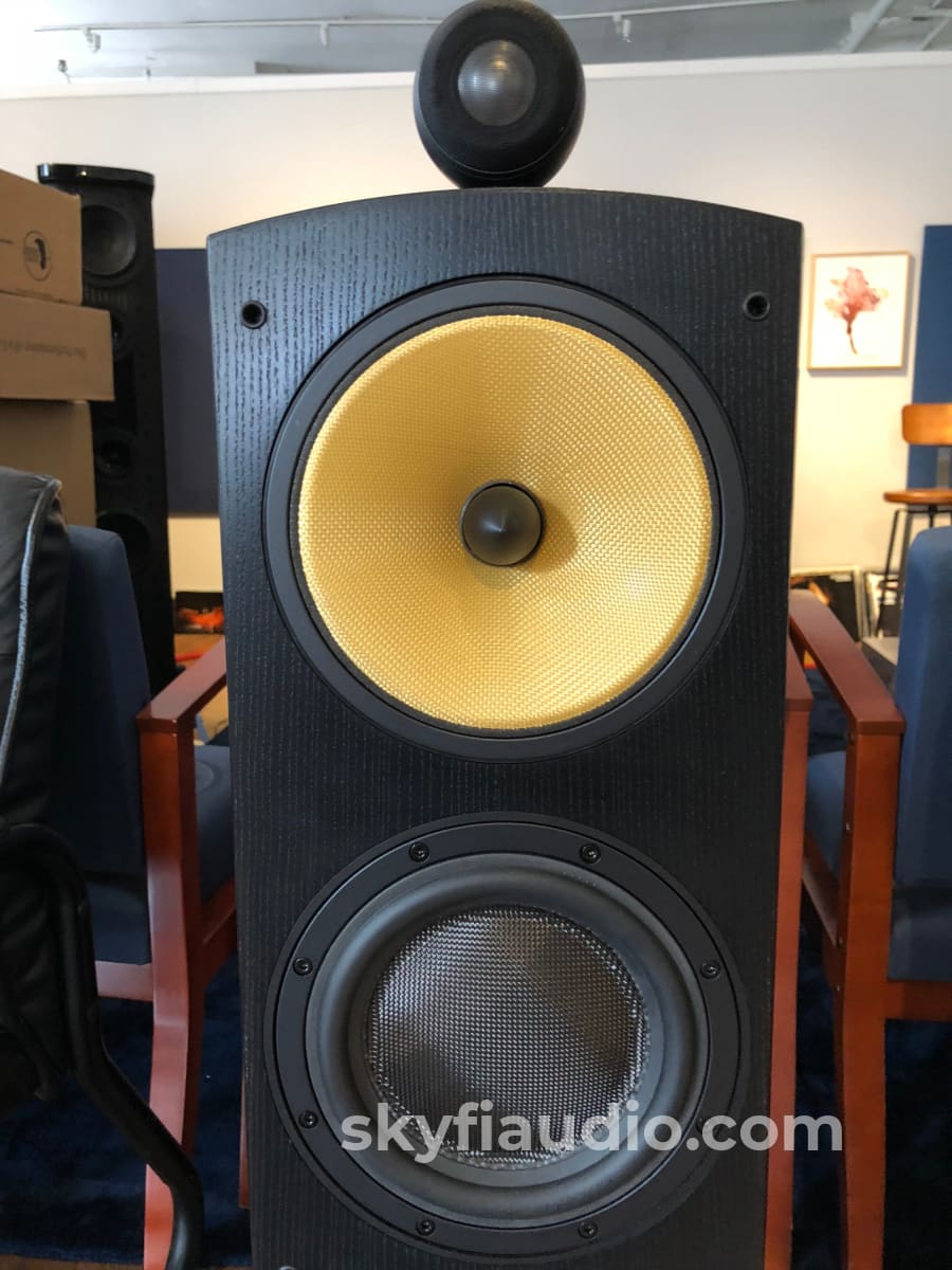 B&W (Bowers & Wilkins) Nautilus 804N Speakers In Black