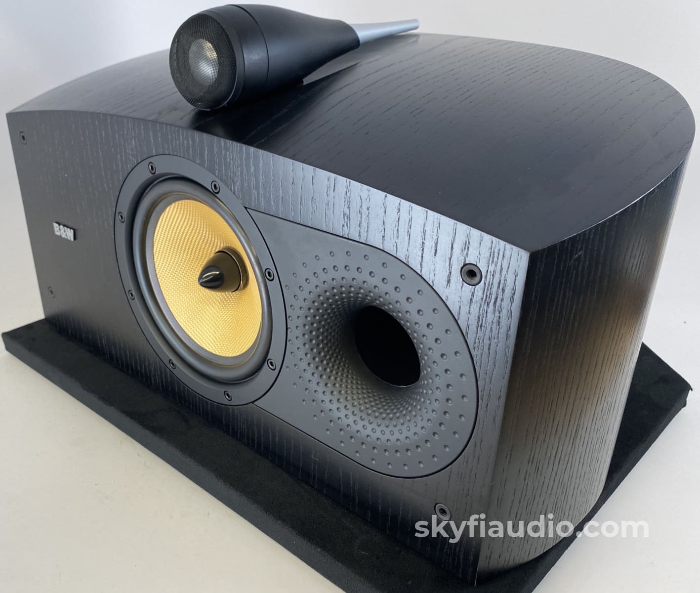 B&W (Bowers & Wilkins) Nautilus Htm2 Center Channel Home Theater Speaker Speakers