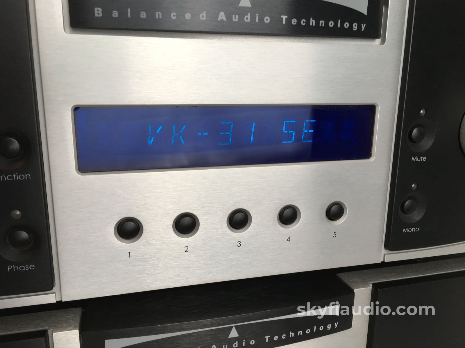 Balanced Audio Technology Bk-31Se Tube Preamp Preamplifier