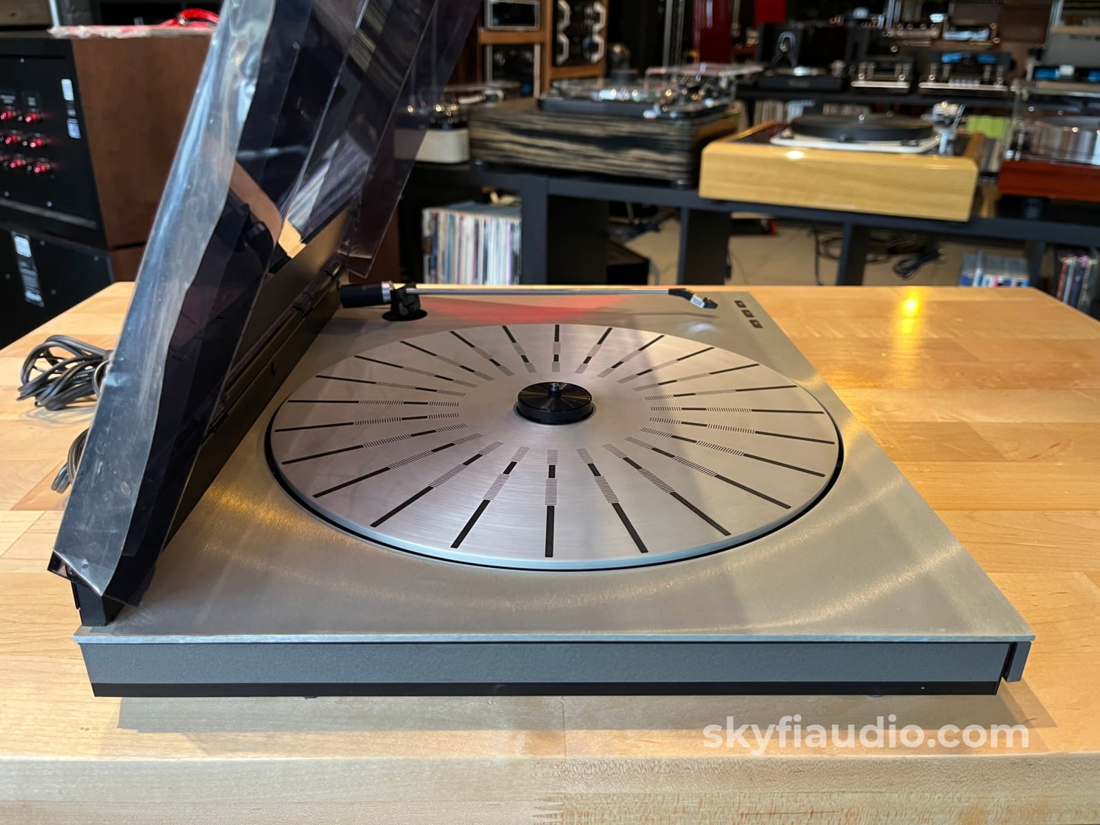 Bang & Olufsen Beogram RX2 Turntable - W/ New Cartridge + Cover Turntable