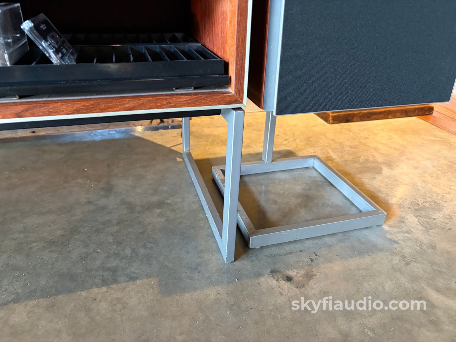 Bang & Olufsen B&O Complete System - Including Receiver Turntable Speakers and Original Rare Cabinet - System