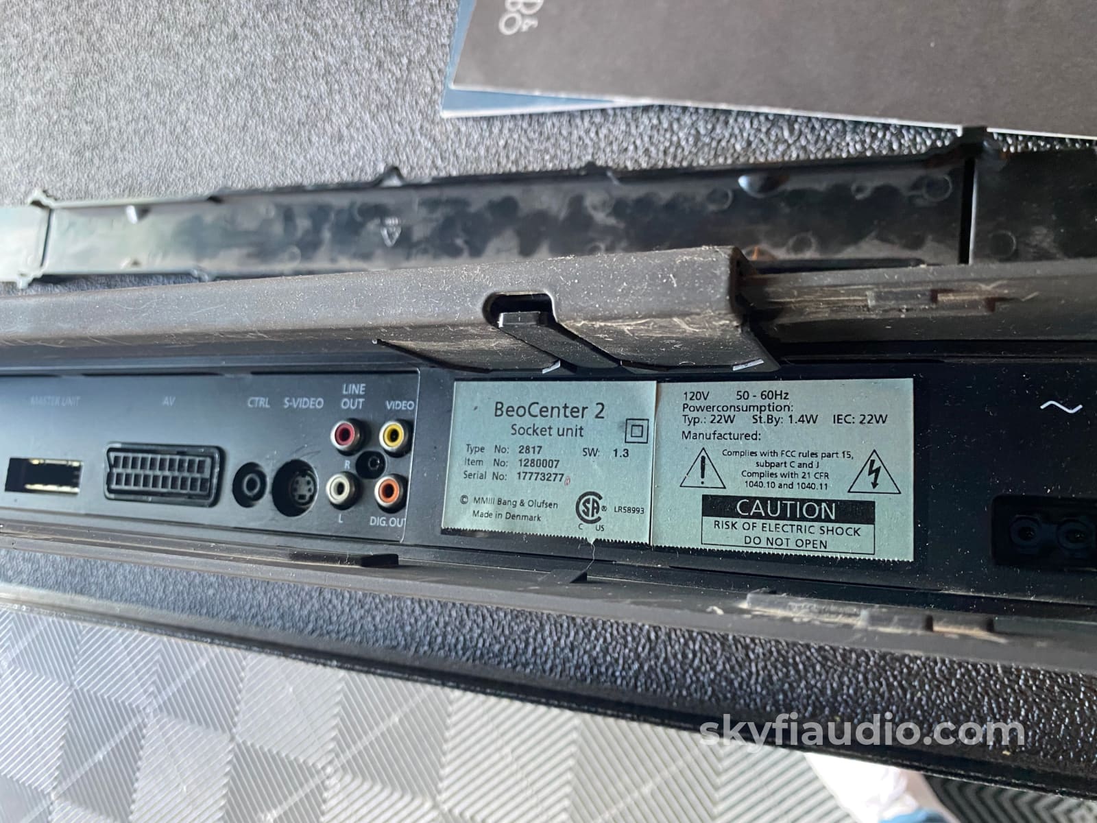 Bang & Olufsen Beocenter 2 - Cd Player And Am/Fm Tuner Receiver Integrated Amplifier