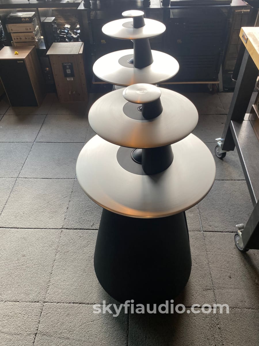 Bang & Olufsen Beolab 5 Powered Speaker System Speakers
