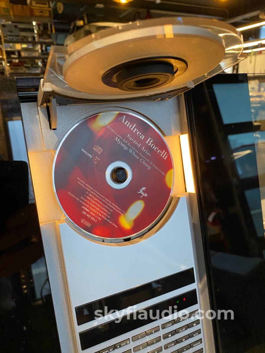 Bang & Olufsen Beosound 3000 And Beolab 3 Speakers (Complete System) Integrated Amplifier