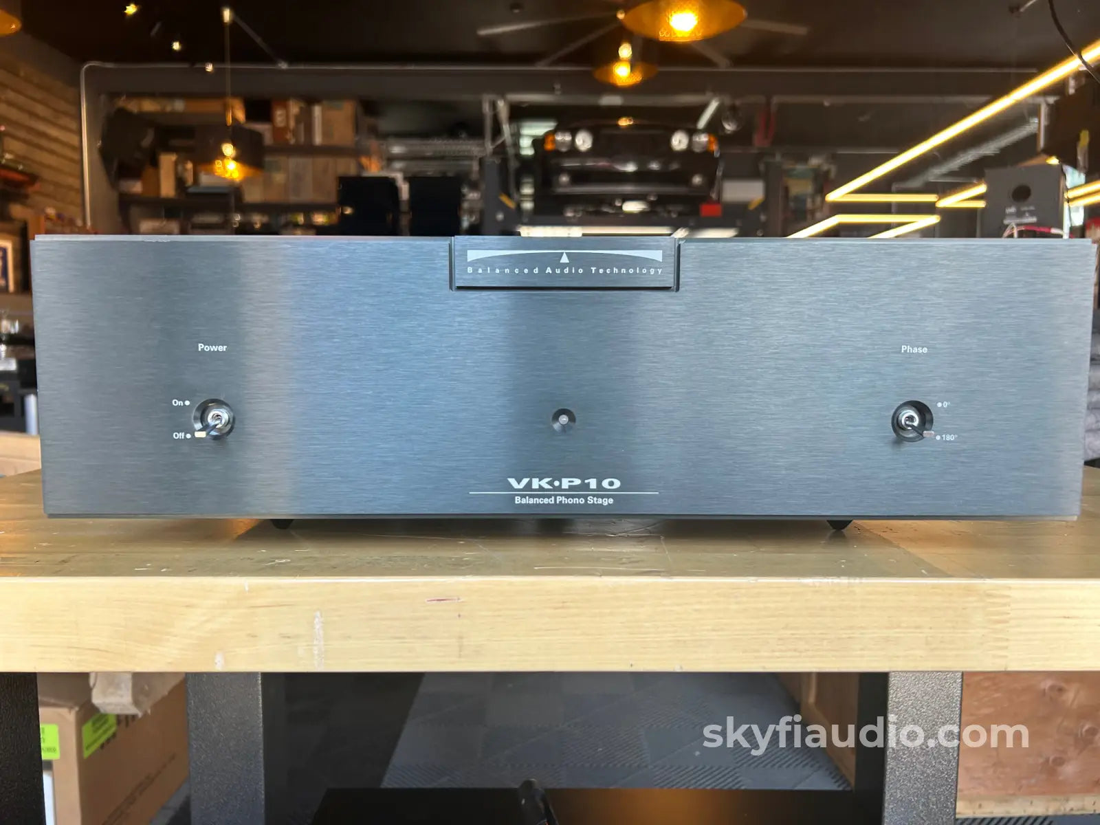 (Bat) Balanced Audio Technology Vk-P10 All Tube Dual Mono Phono Preamp Preamplifier