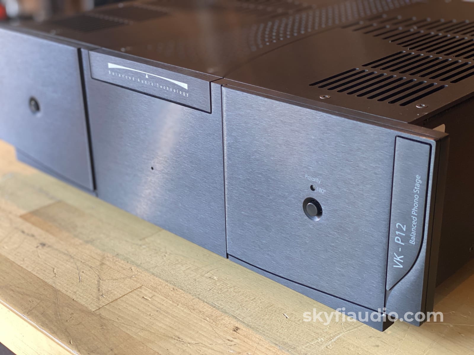 Bat Vk-P12 - All Tube Balanced Phono Preamp Like New And Complete Preamplifier