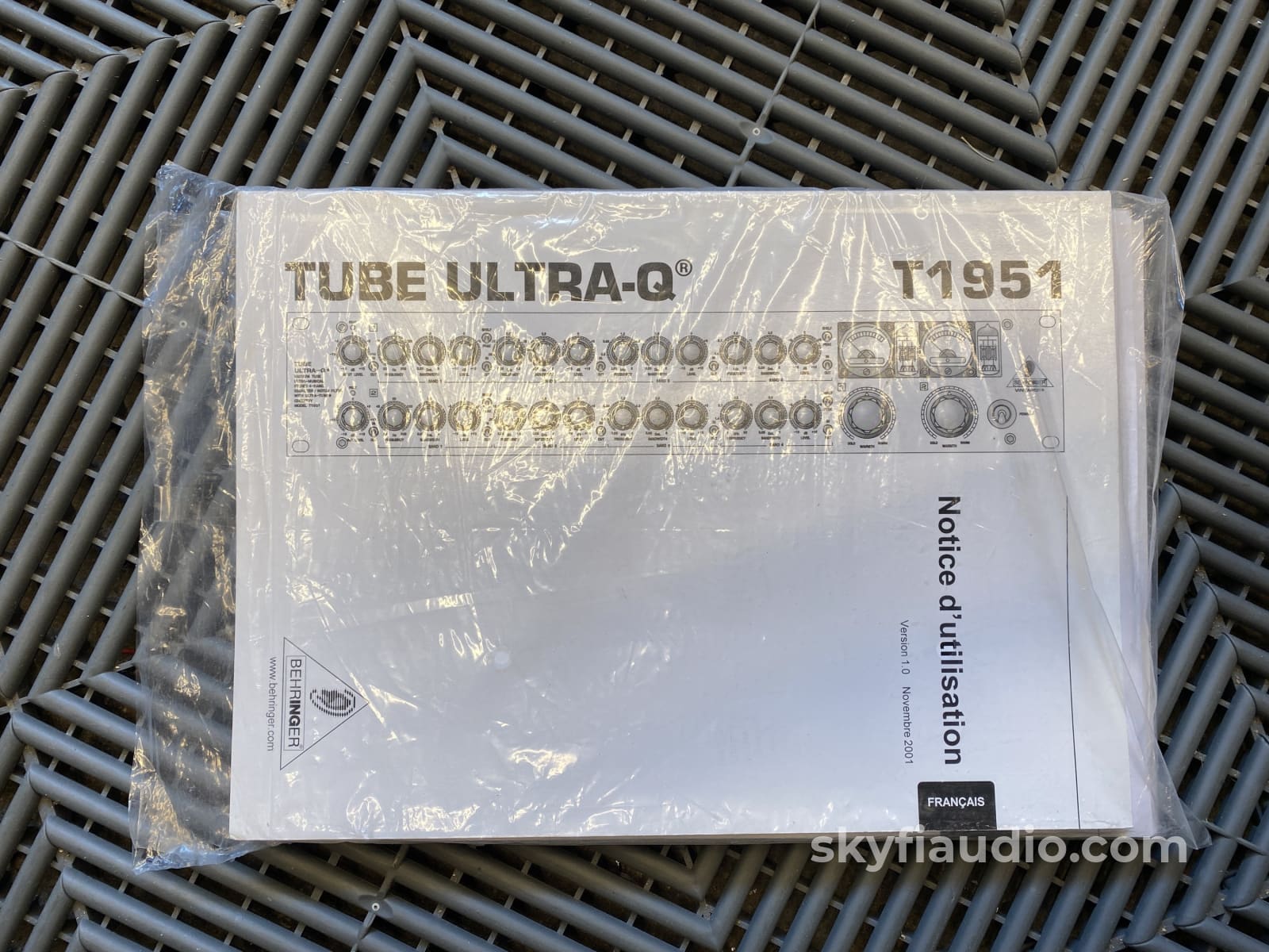 Behringer T1951 Tube Ultra-Q Equalizer - New In Box Accessory