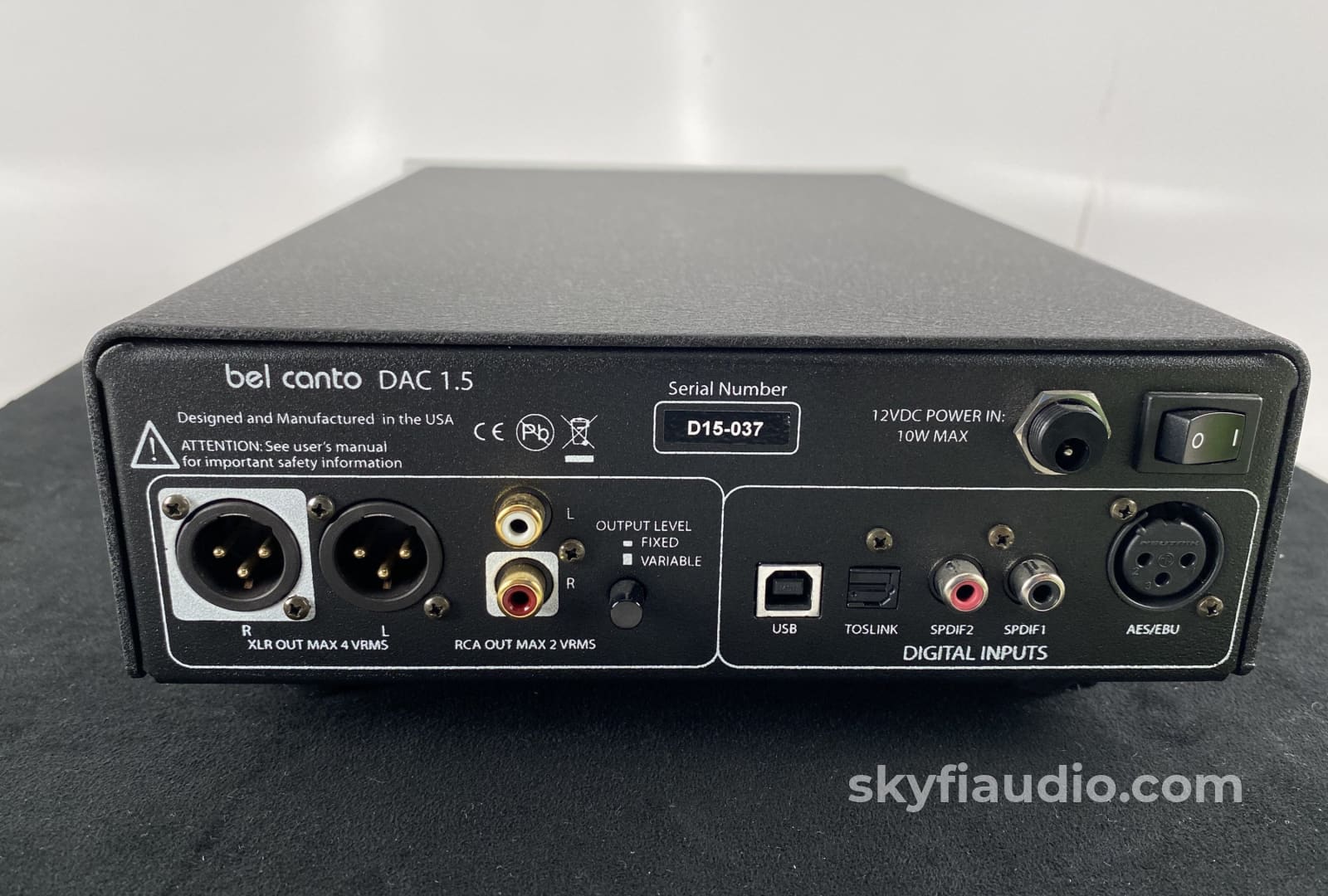 Bel Canto Dac 1.5 Upsampling Audio With Remote And Manual Cd + Digital