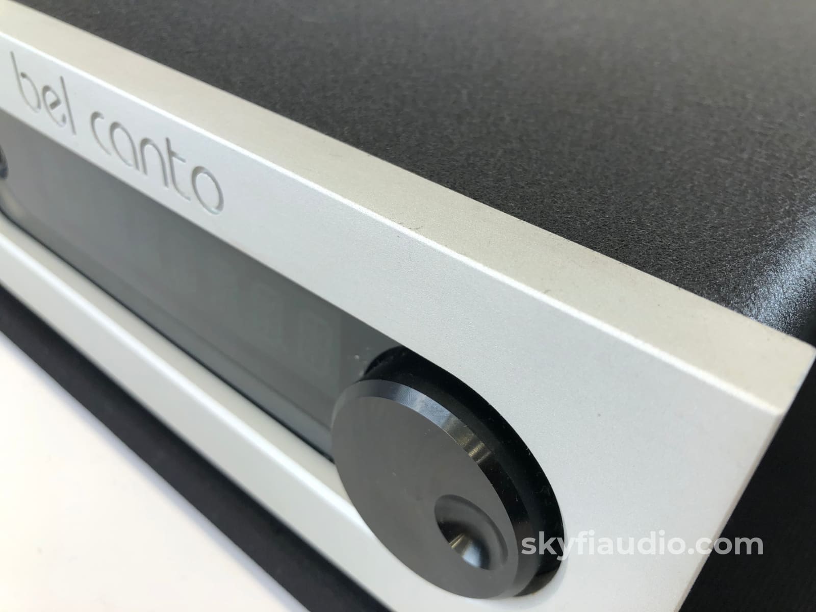 Bel Canto Dac2.5 Upsampling Audio Dac With Master Reference Ultra-Clock Cd + Digital