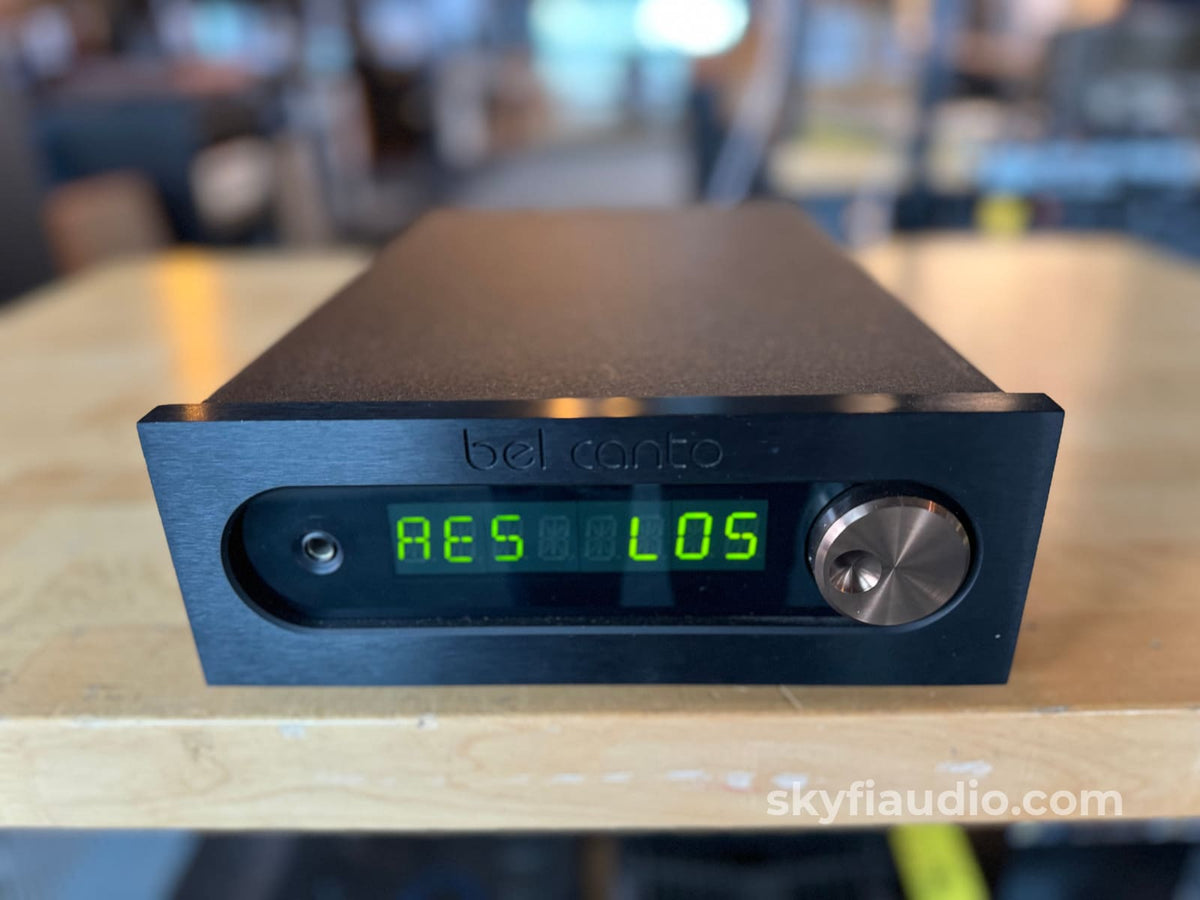 Bel Canto Dac2.5 Upsampling Audio Dac With Master Reference Ultra-Clock Cd + Digital