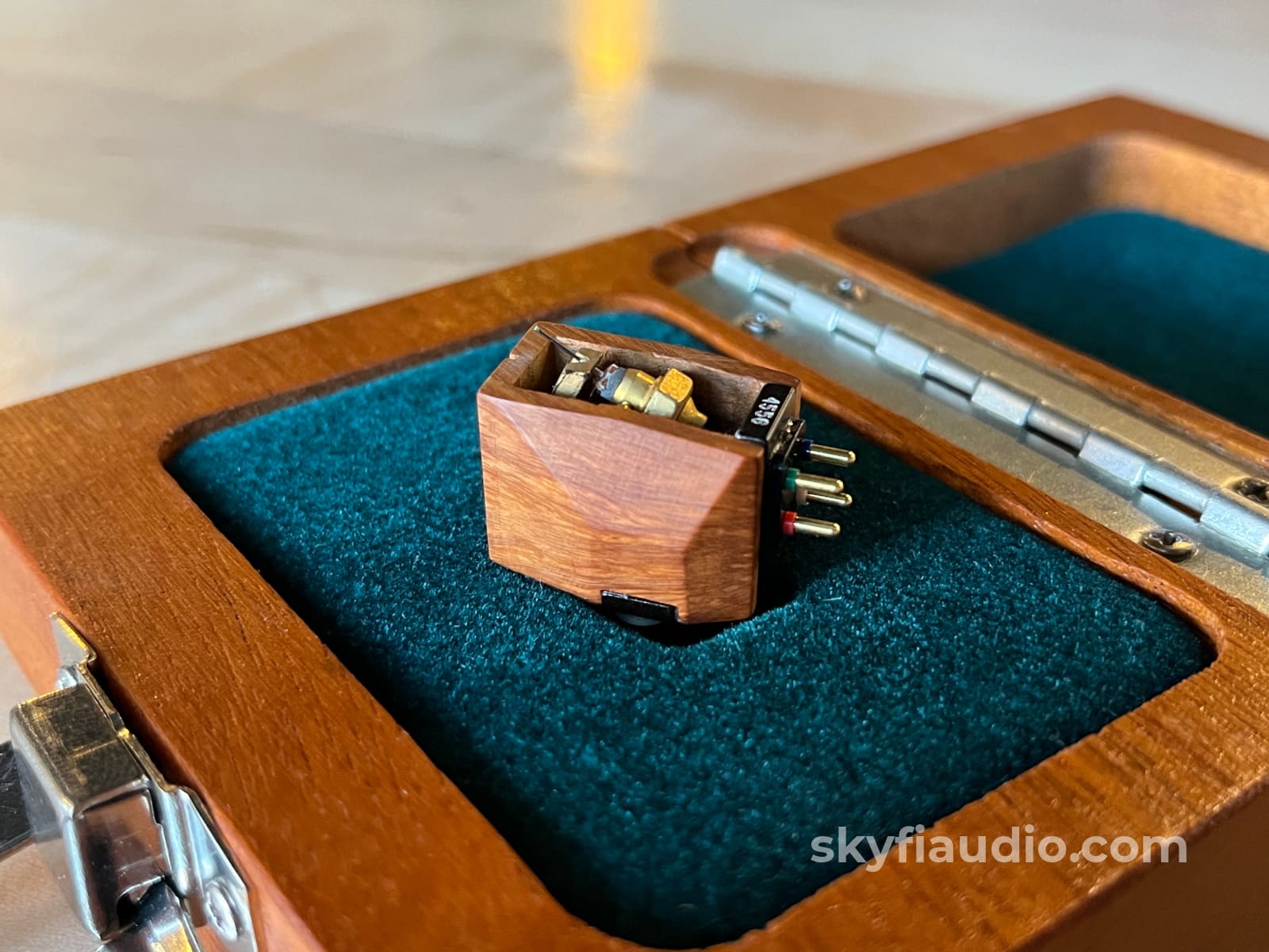 Benz Micro REF MC (Moving-Coil) Phono Cartridge Phono Cartridge