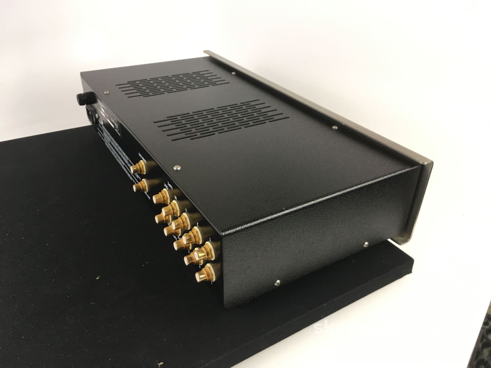 Blue Circle Audio Bc21.1 Tube Preamp With Stepped Attenuator Preamplifier