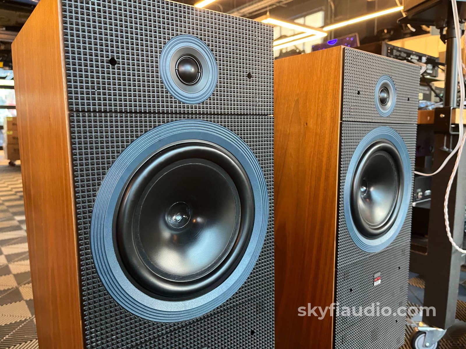 Bowers and Wilkins B&W Matrix 2 Vintage Speakers - W/ Matching Marble Stands Speakers