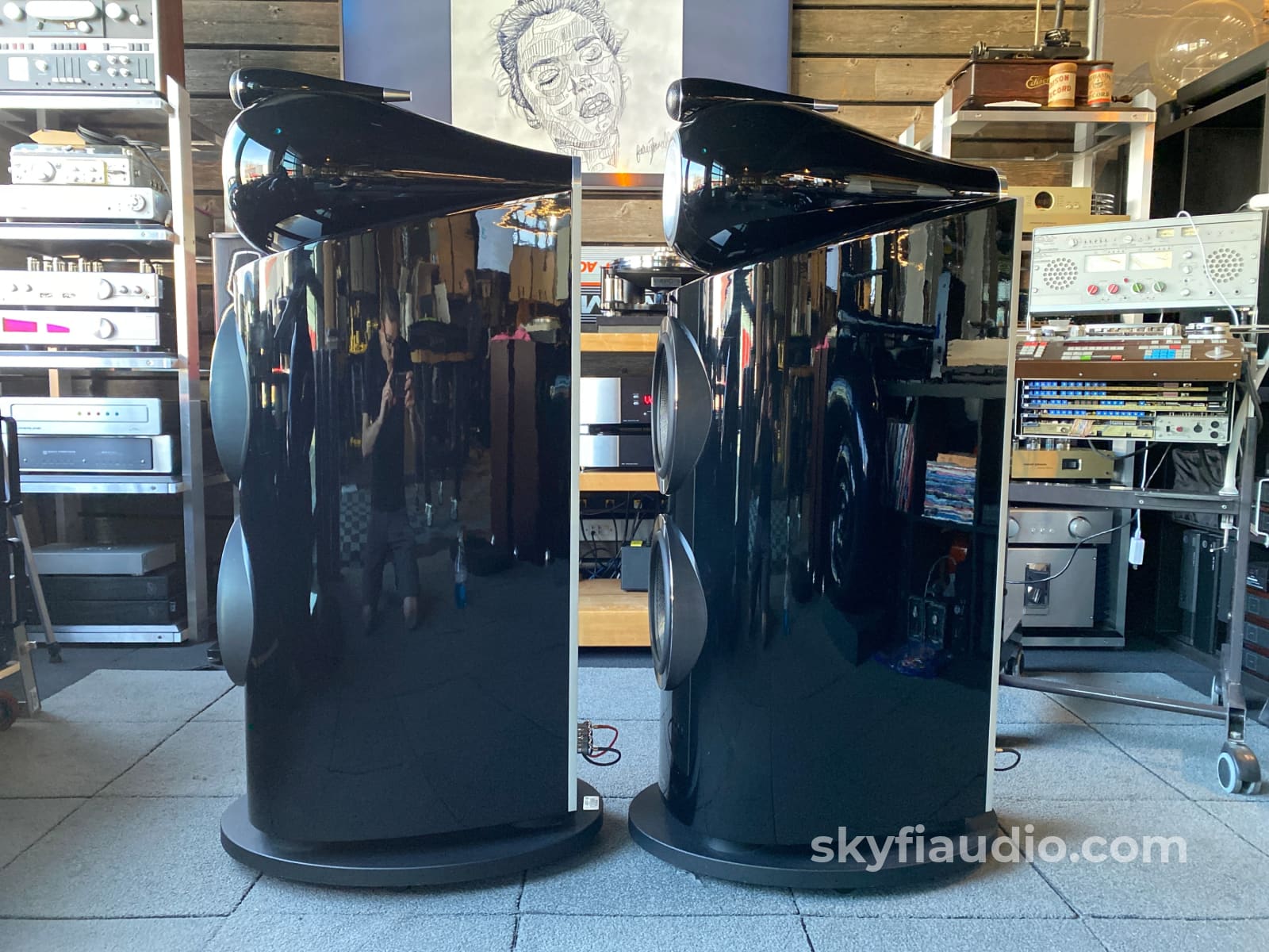 Bowers & Wilkins 800 D3 Speakers Super Clean Complete