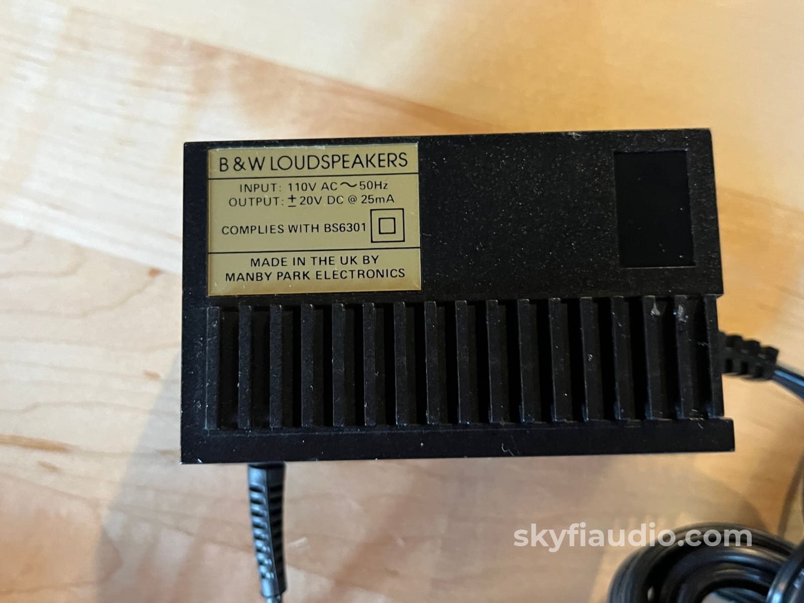 B&W 800 Series Variable High-Pass Alignment Filter Accessory