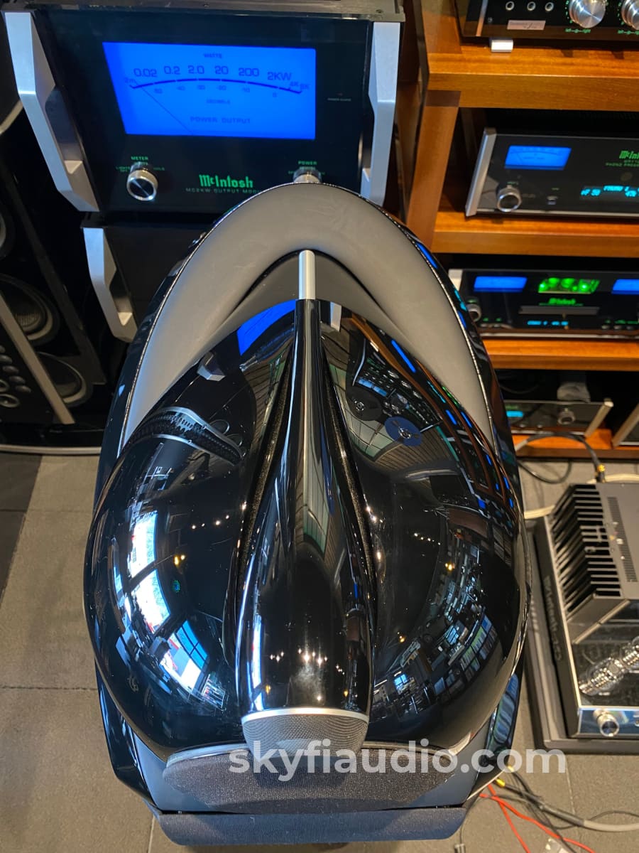 Bowers & Wilkins 802 Diamond (802D2) Speaker In Gloss Black Speakers