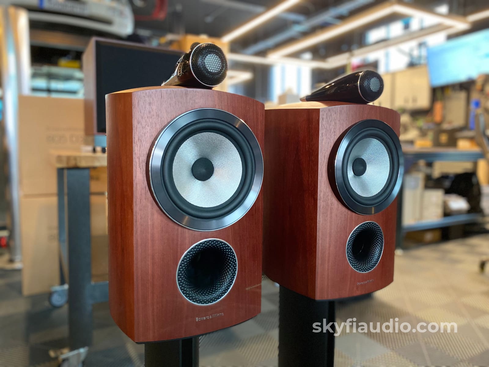 【B&Wの遺産／名機】Bowers & Wilkins 805S スピーカーペア Bowers & Wilkins 805 D3 Stand Mounted Speakers in Rosenut, Complete!