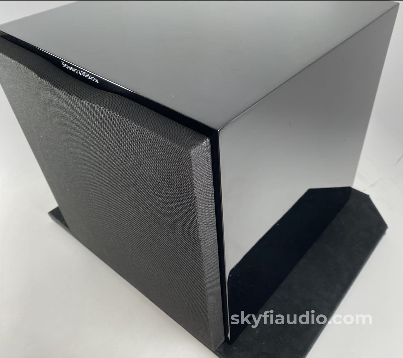 Bowers & Wilkins Asw10Cm Compact Subwoofer Speakers