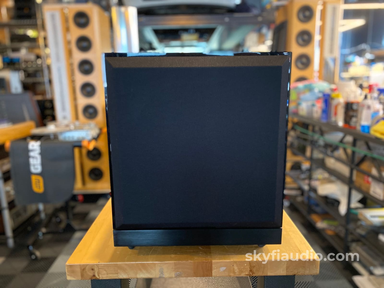 Bowers & Wilkins Db1D Diamond Series Subwoofer Speakers