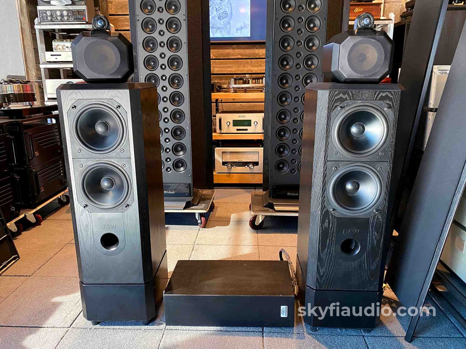 Bowers & Wilkins Matrix 802 Series 2 Speakers - W/External Crossovers Stands And Boxes