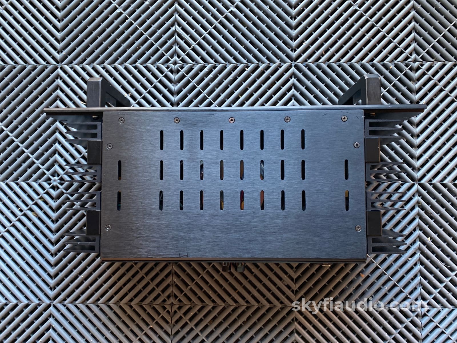 Bryston 3B Thx Solid State Amplifier