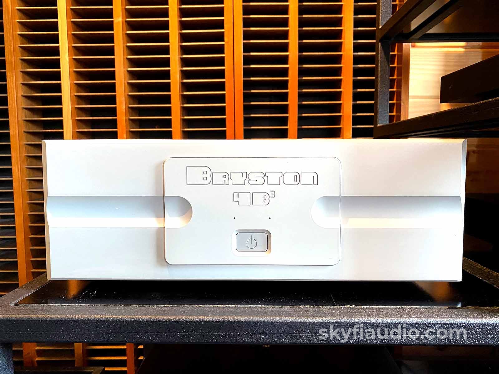 Bryston 4B³ Cubed Stereo Power Amplifier