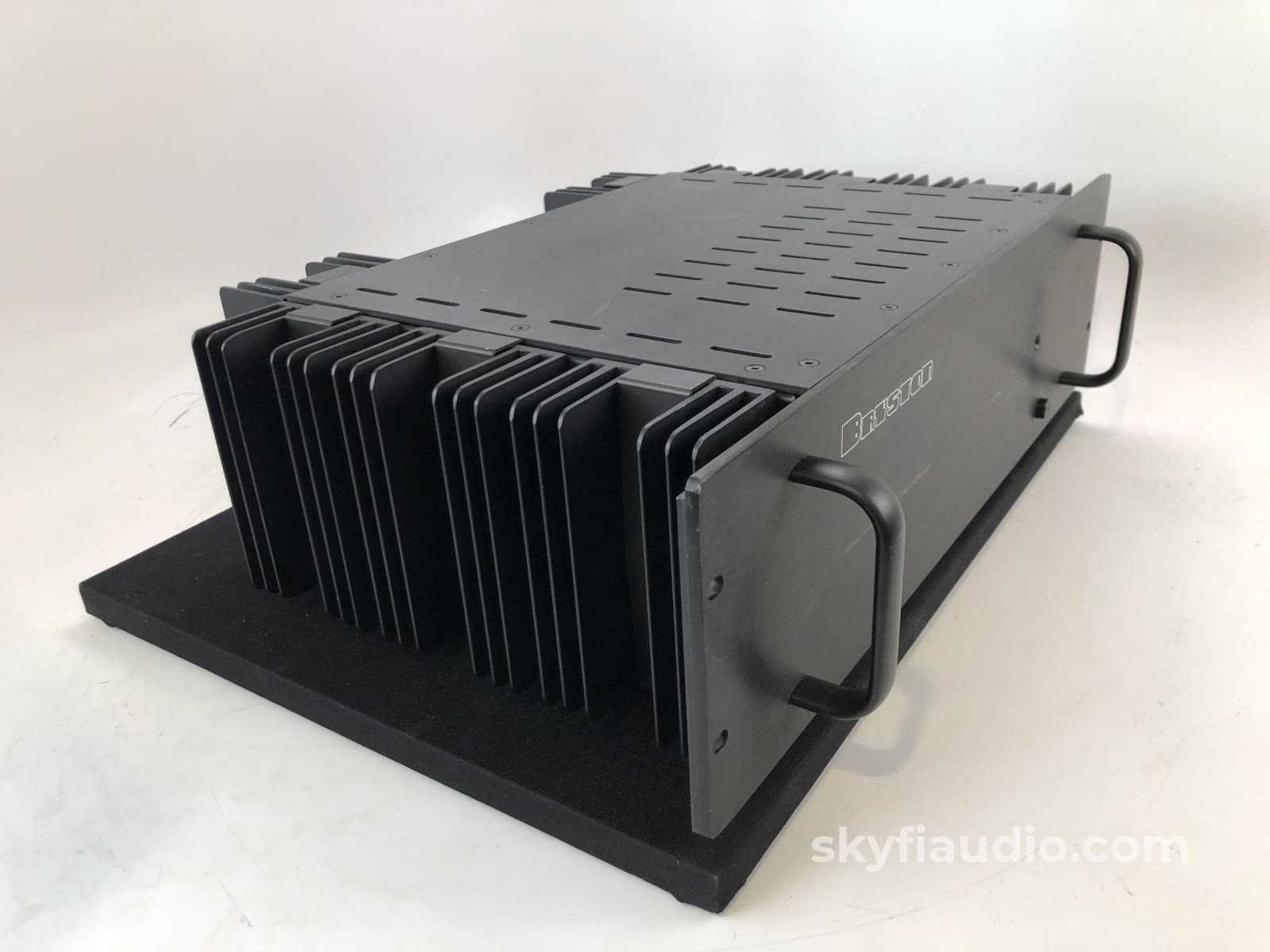 Bryston 4B Solid State Stereo Amplifier 250W