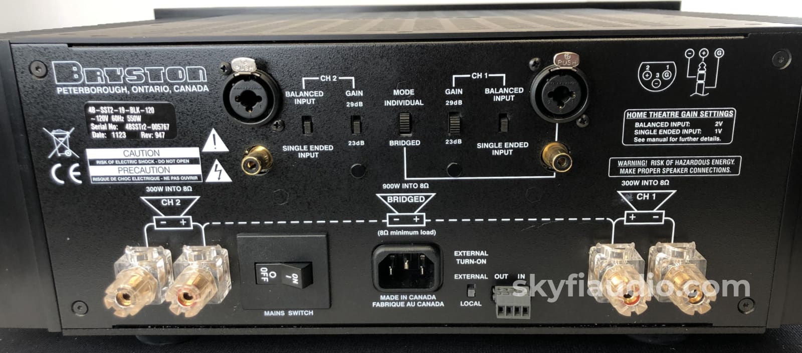 Bryston 4B-Sst2 Amplifier - Barely Used And Complete