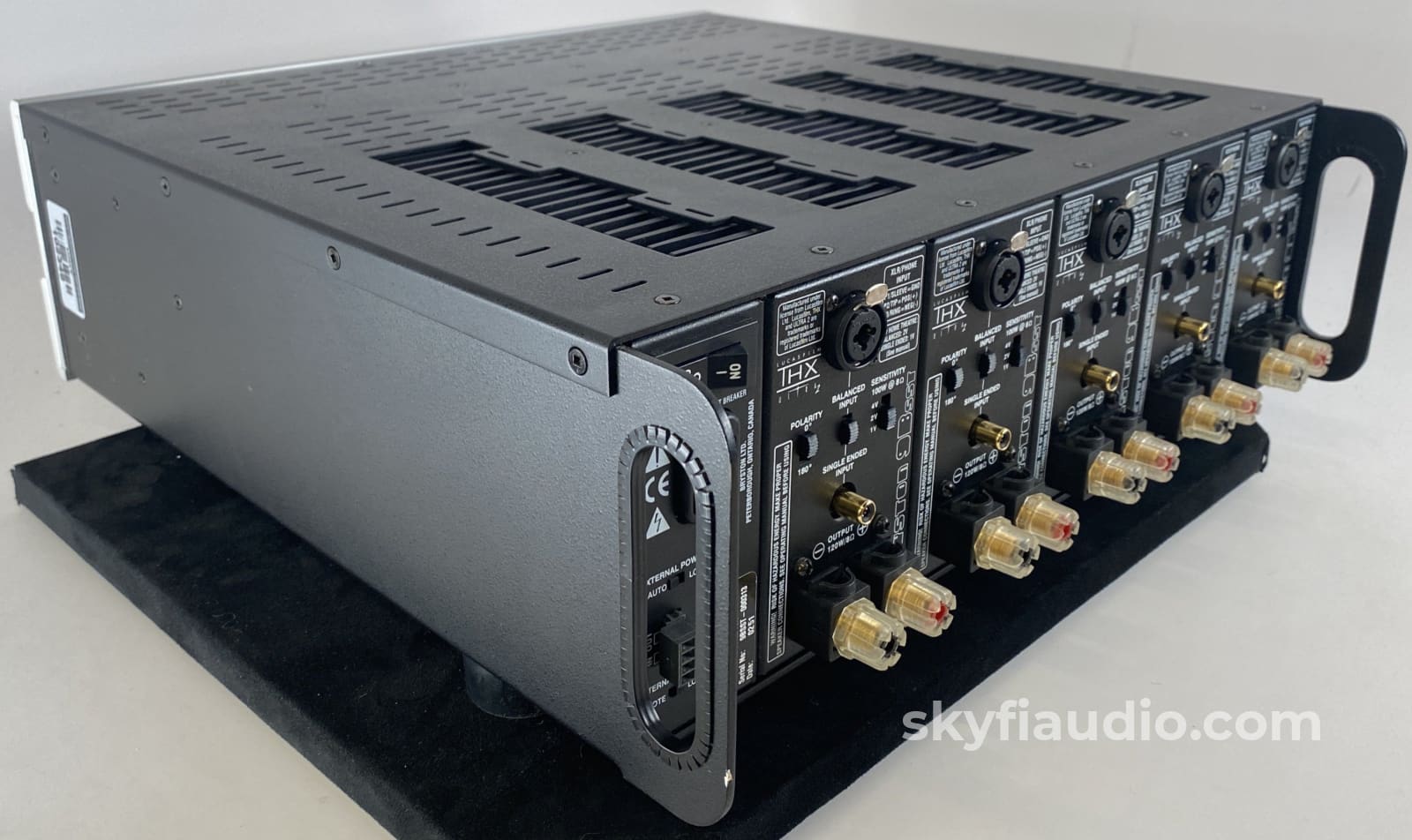 Bryston 9Bsst Home Theater Amplifier - 200W X 5