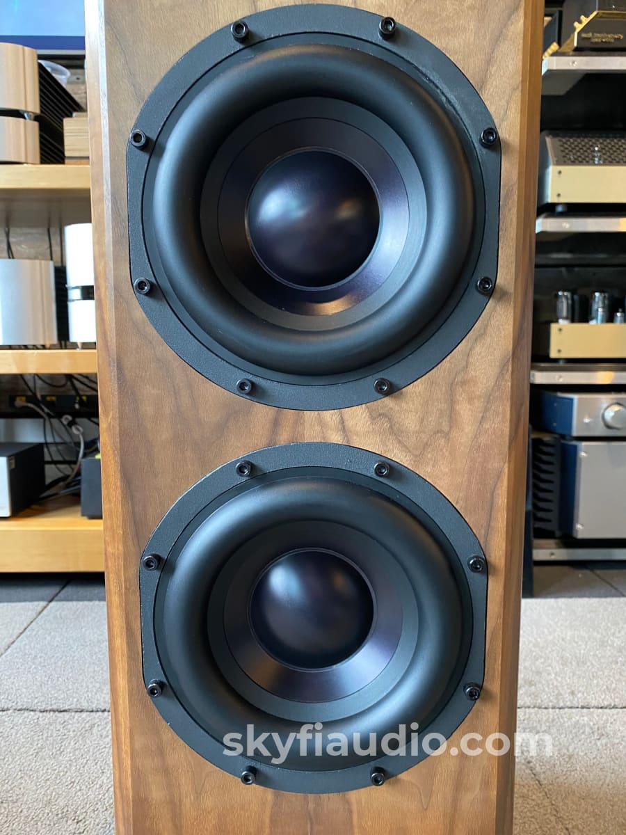 Bryston Middle T 3-Way Loudspeaker - Made In Canada Speakers