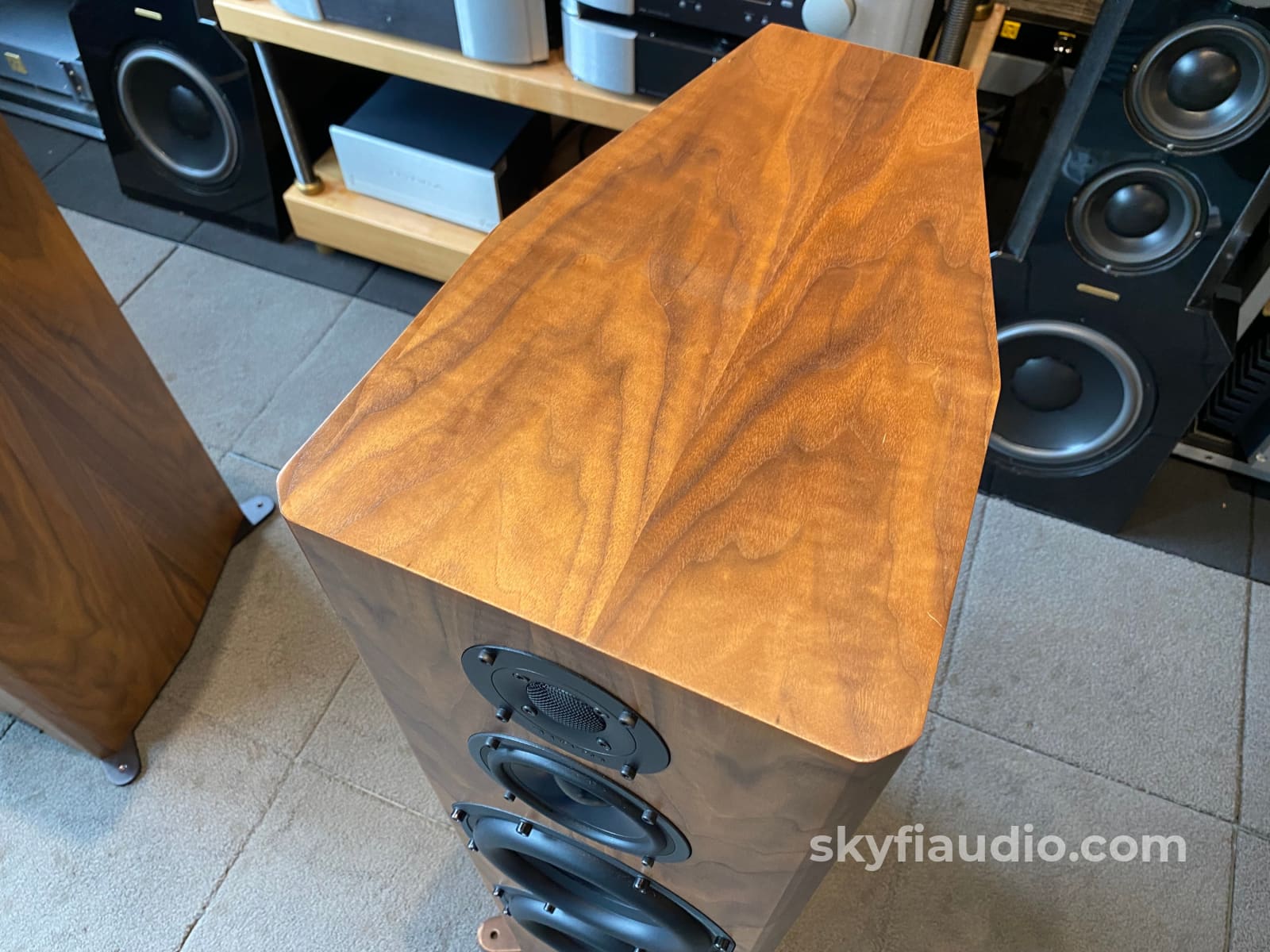 Bryston Middle T 3-Way Loudspeaker - Made In Canada Speakers