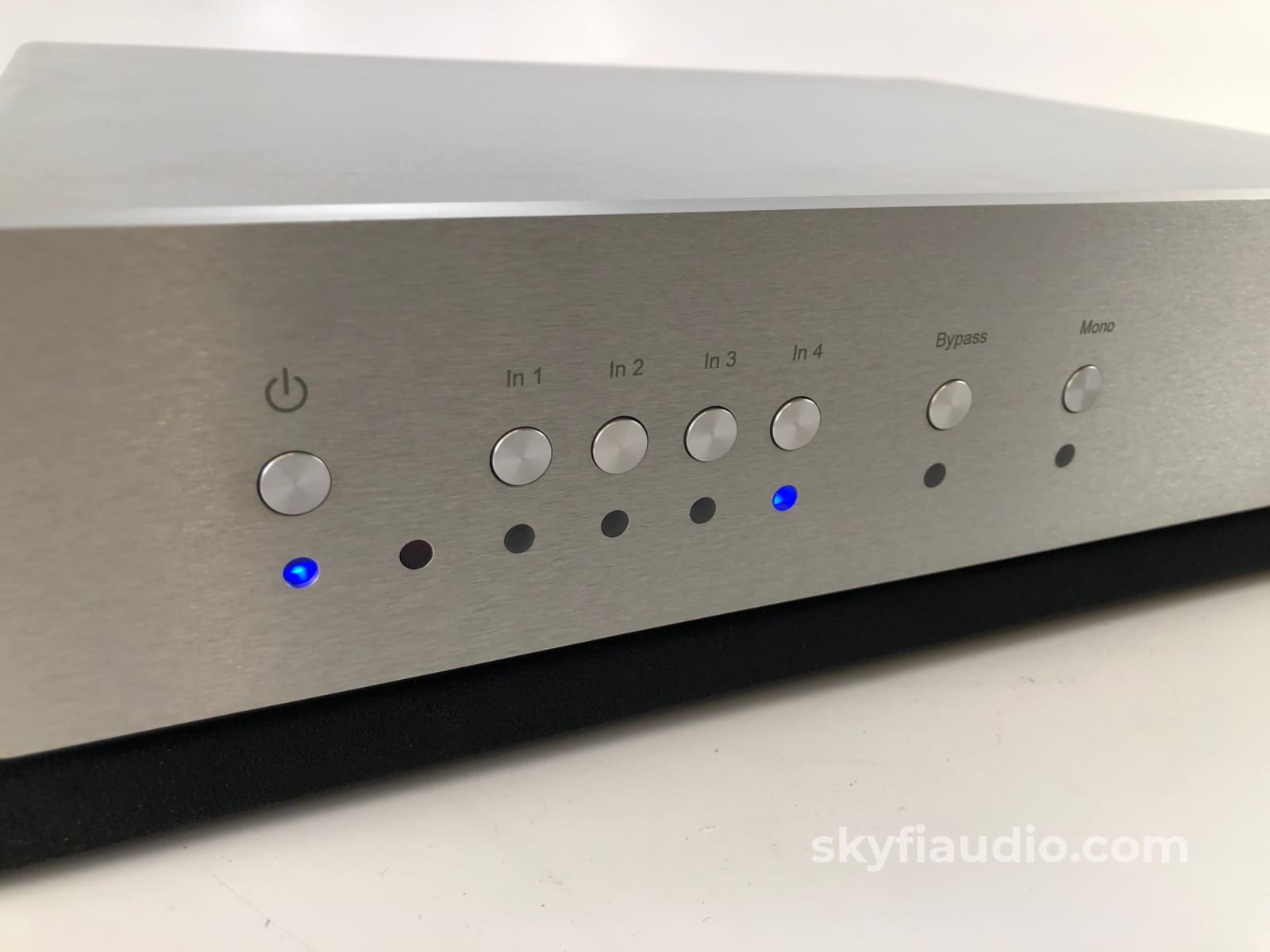 Bsg Technology Qol Signal Completion Stage - Stereophile Class A Accessory