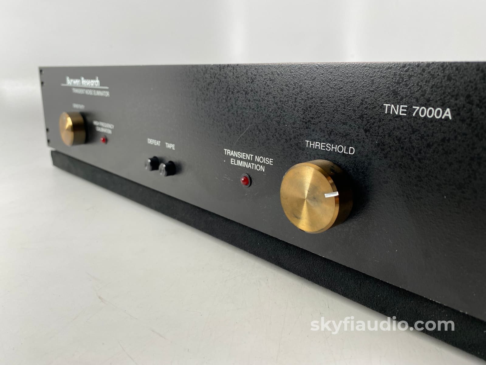 Burwen Research Tne 7000A Transient Noise Eliminator (Click And Pop Reducer) - New Price Accessory