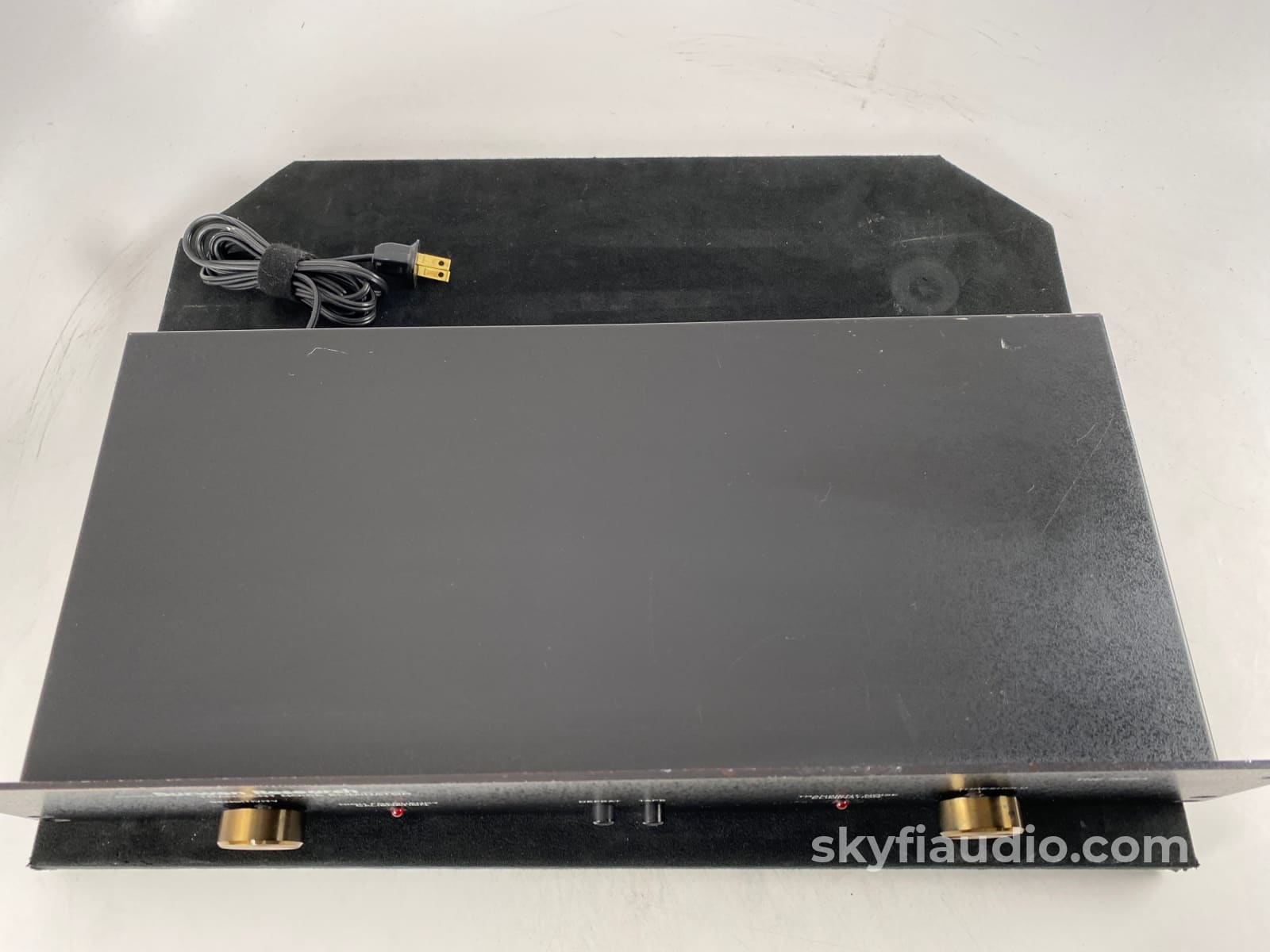 Burwen Research Tne 7000A Transient Noise Eliminator (Click And Pop Reducer) - New Price Accessory