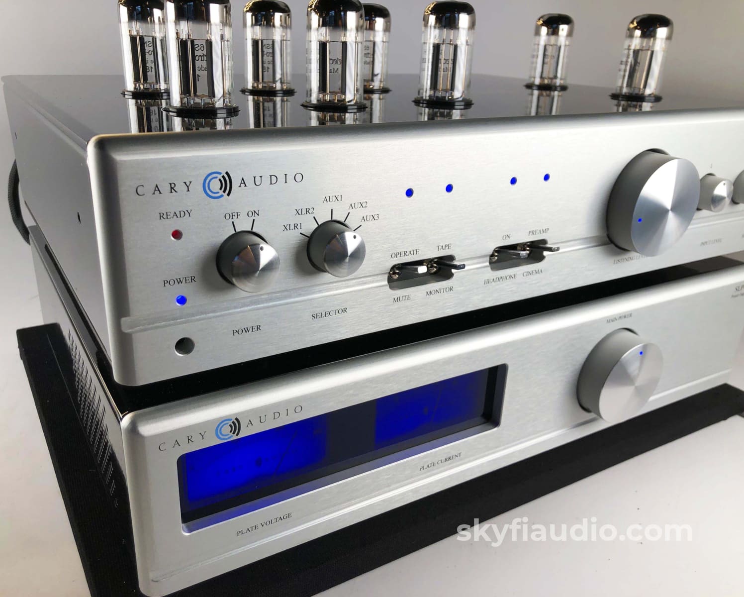 Cary Audio Slp-05 Two Chassis Tube Preamp - Complete And Mint Preamplifier