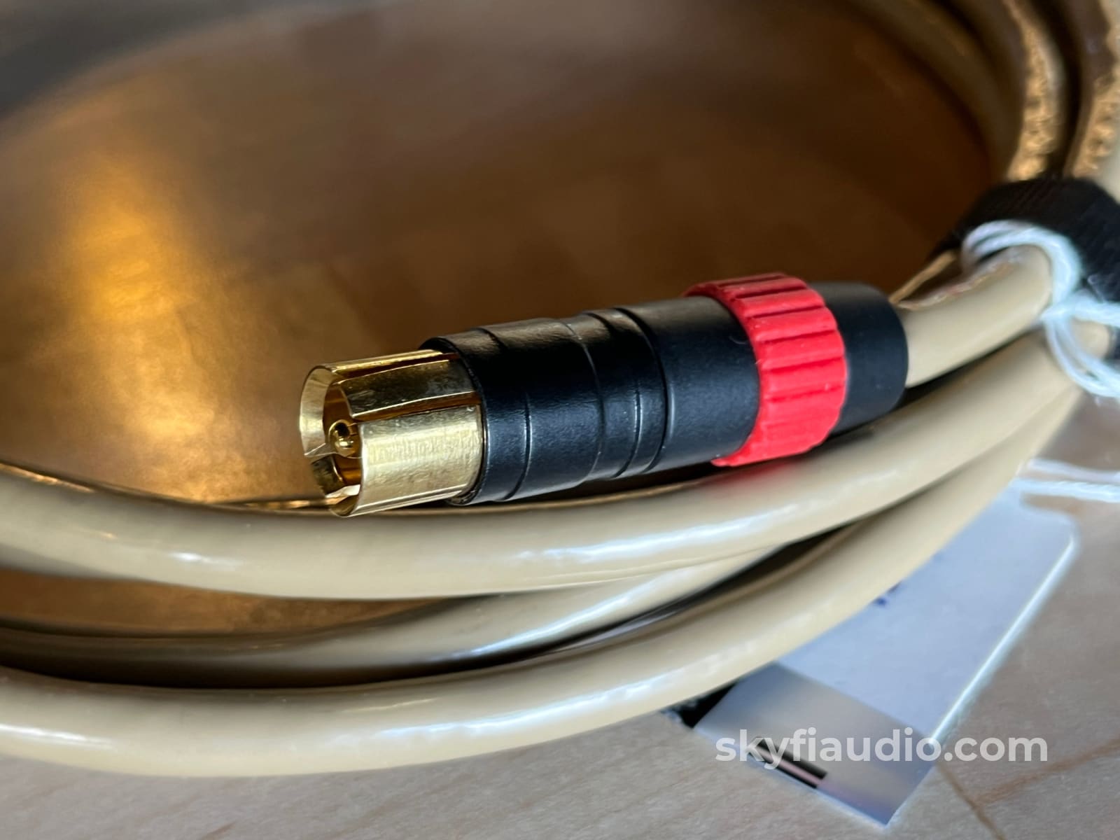 Cello Strings Female Fischer to Male RCA Audio Cable - 10ft Cables