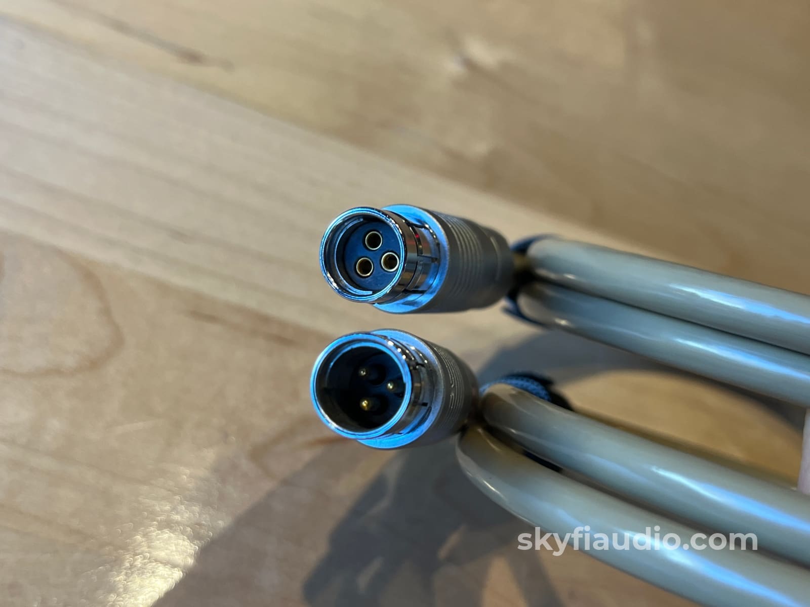 Cello Strings Fischer To Fisher Interconnects (Pair) - 45’’ Cables