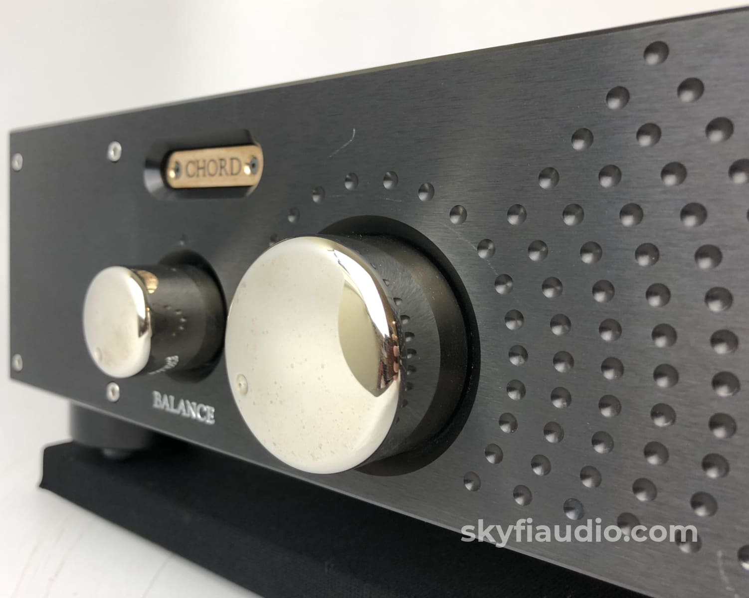 Chord Cpa 3000 Seven Input Balanced Signature Preamp - 100V-270V Preamplifier