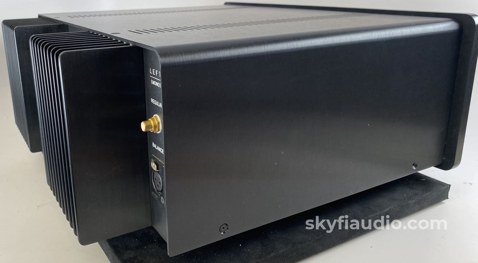 Classe Audio Ca-200 Ultra High Current Stereo/Mono Power Amplifier - 200W