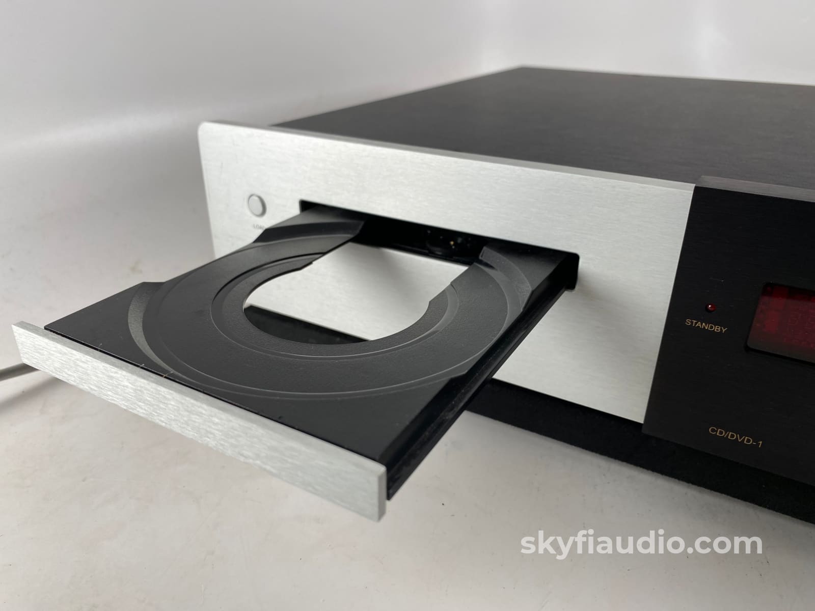 Classe Audio Cd/Dvd-1 Updated Cd-Only Player With Remote Cd + Digital