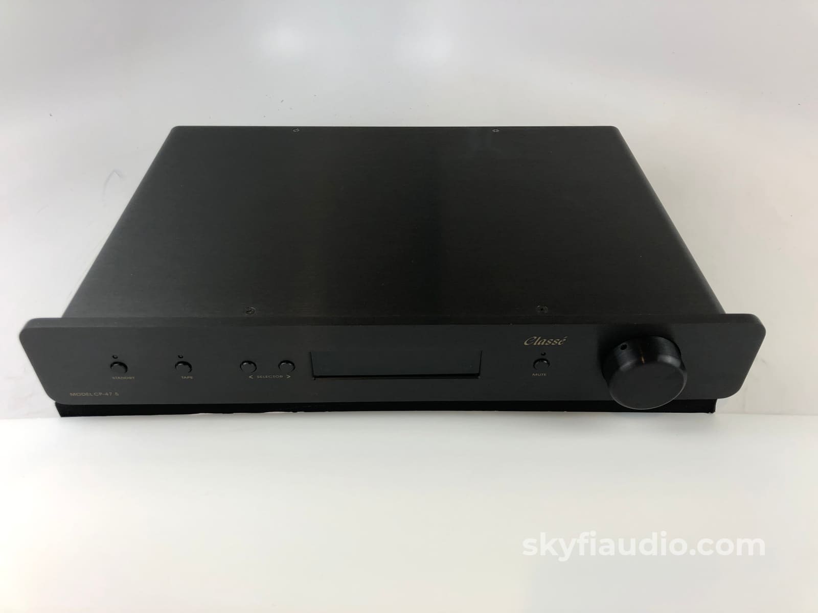 Classe Audio Cp-47.5 Line Stage Analog Preamp With Remote Preamplifier