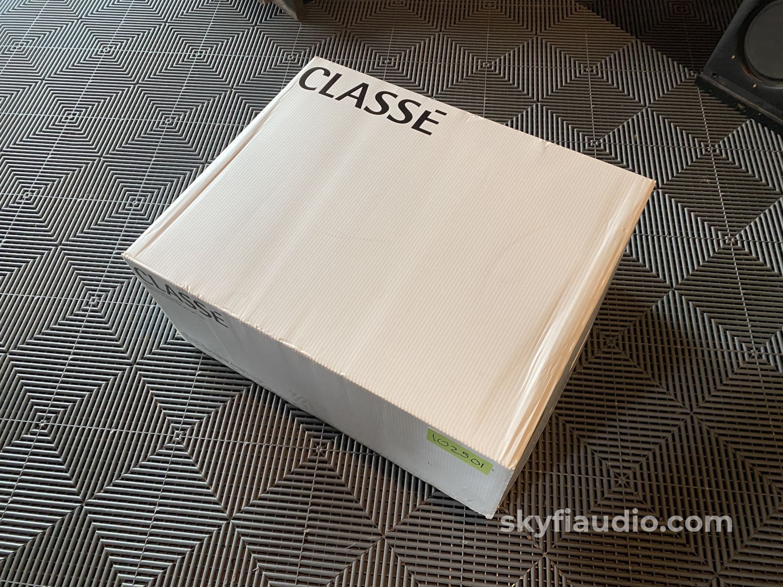 Classe Cav-180 Multichannel Home Theater Amplifier